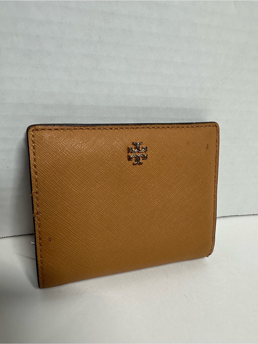 Tory Burch Caramel Tan Saffiano Bi-Fold Wallet - Picture 9 of 9
